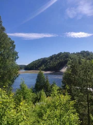 Upplev naturnära glamping & camping vid Allstaforsen, Sundsvall. Perfekt för fiske, familjer & avkoppling med stugor, bastu & aktiviteter. Boka nu!